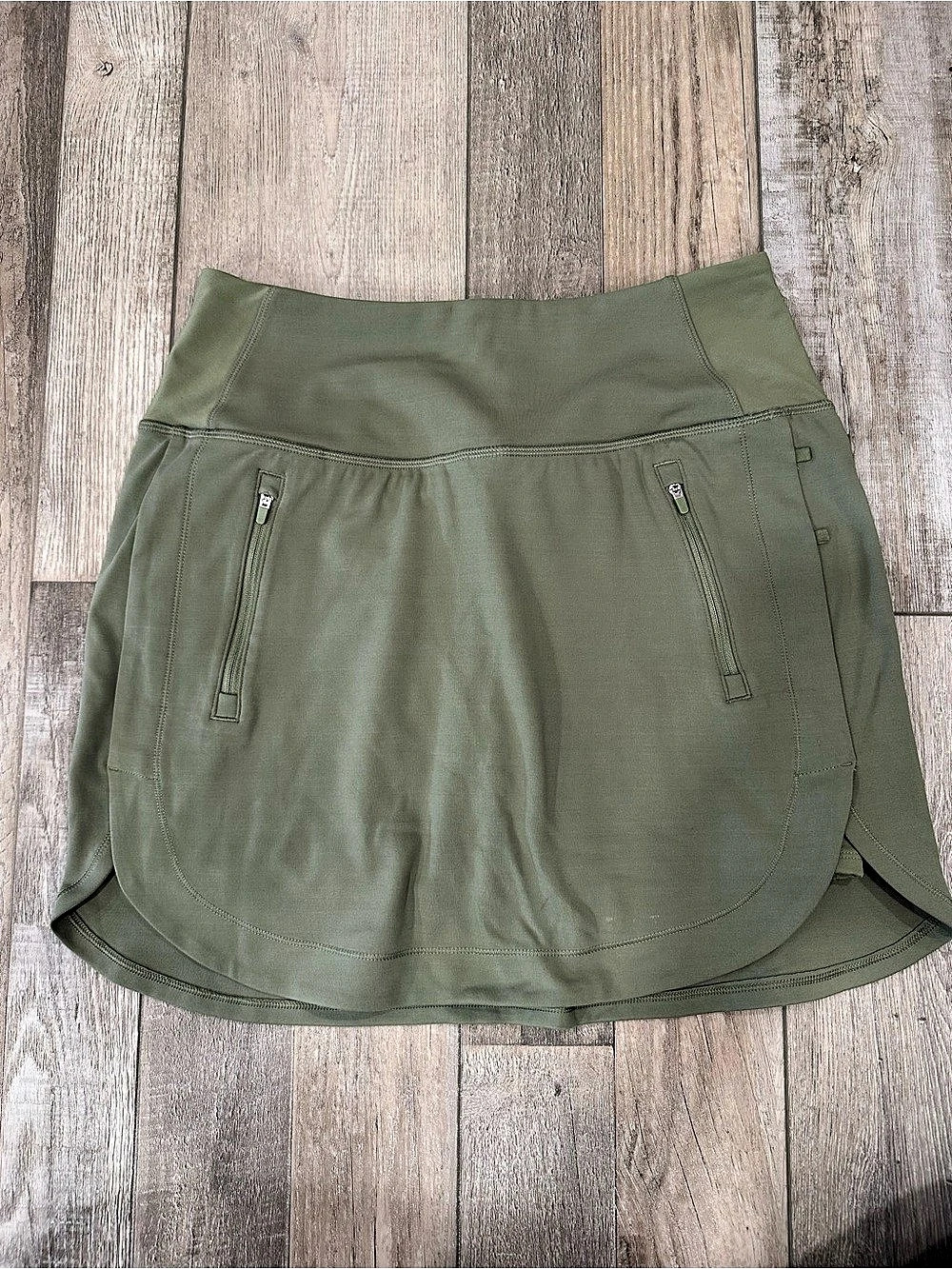 Athleta Fairway Golf Skort 16" Green Small